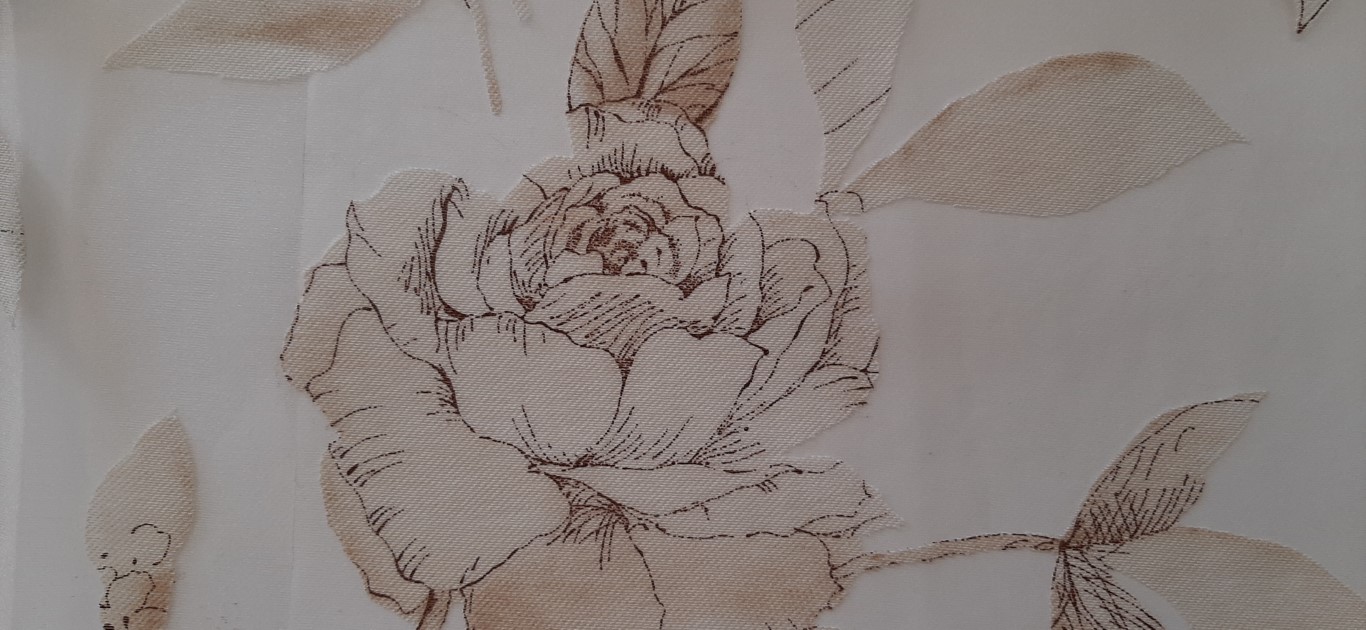 Camino De Mesa De Gasa Con Flores 50X140Cm – Laura S