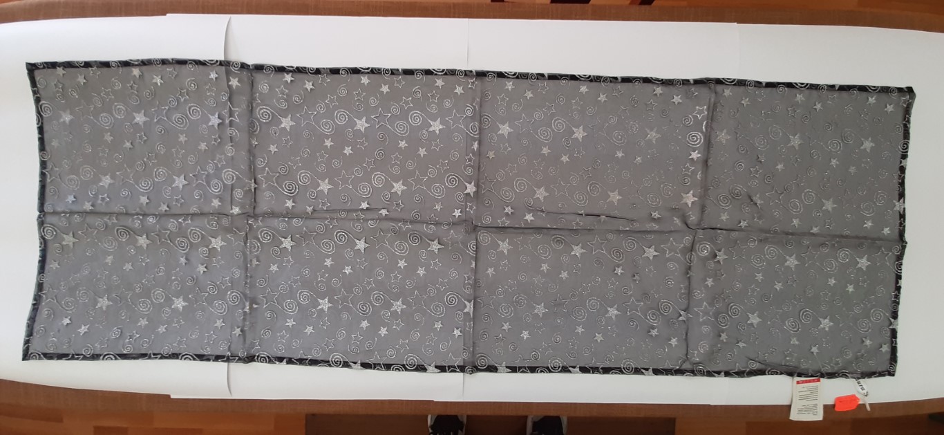 Camino De Mesa Negro Con Brillntina Plateada 50X150Cm