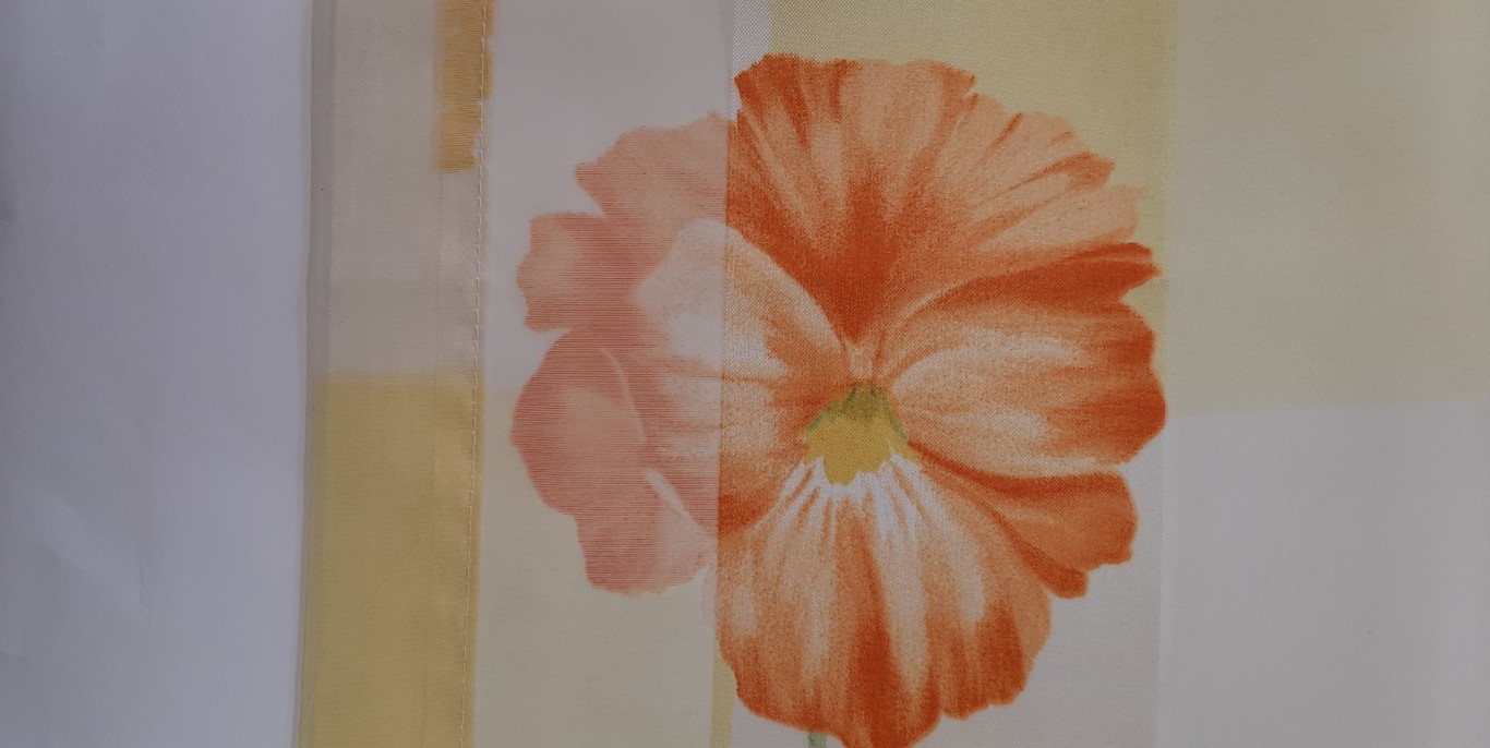 Mantel Cuadrado Amarillo De Gasa 90X90Cm – Laura S