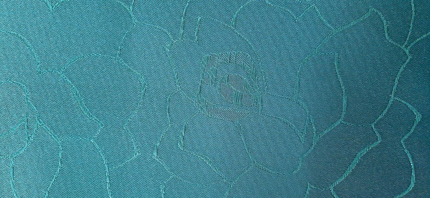 Mantel Cuadrado Verde Esmeralda 89X89Cm – Laura S