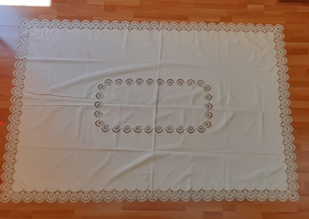 Mantel Rectangular Blanco Con Encaje 160X120Cm – Tegeler